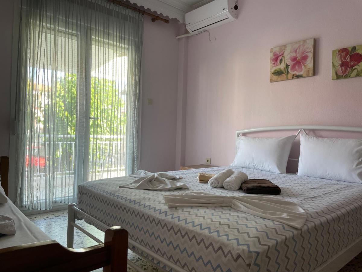 Villa Maria Petru Ierissos Eksteriør billede